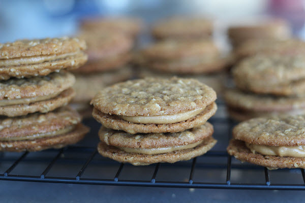 Oatmeal Cookie Sliders recipe SFR2